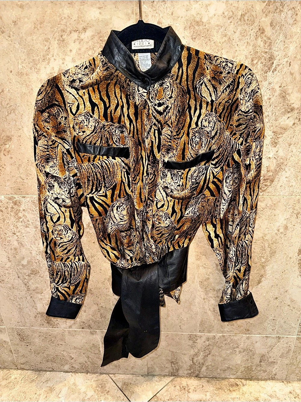 Studio by Mercedes+Agreené Studio Tiger Print Silk Leather Jacket Size 2